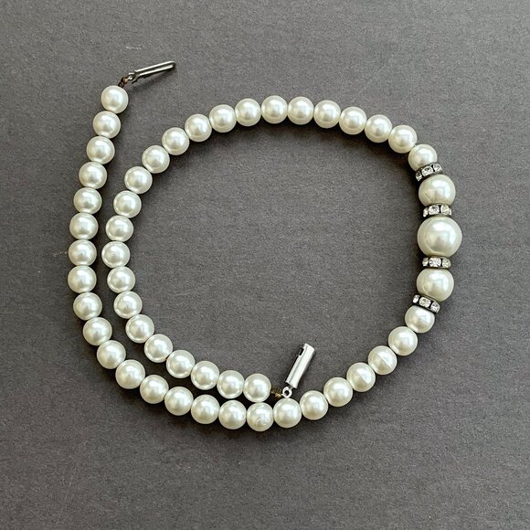 Faux Graduated Pearl 15" Choker Style Necklace Rhinestone Stainless Steel Thread - Picture 10 of 11